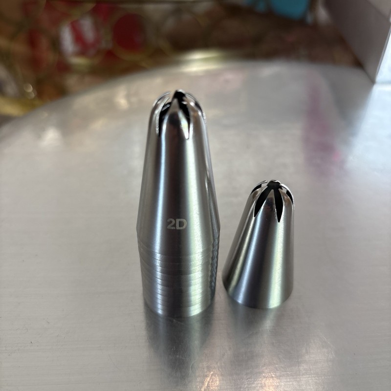 2D Set of 12 Silver 2D closed Star Icing Nozzles Reusable Stainless Steel