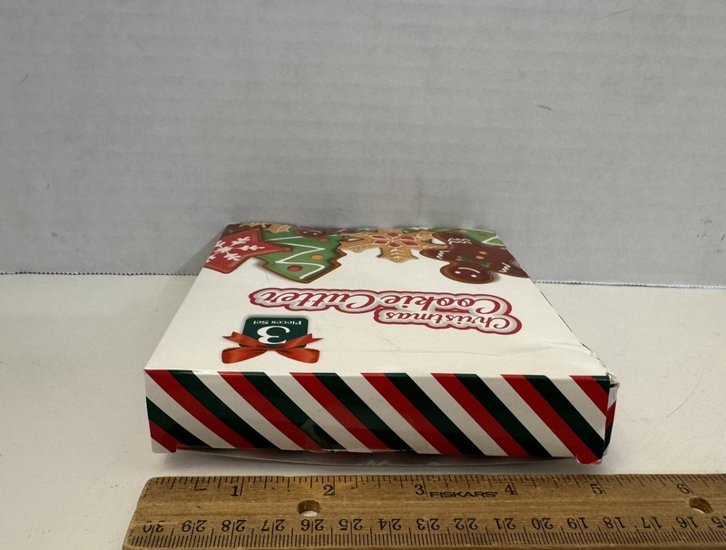 Gingerbread Man Cookie Cutter Set - 5 inch, 4 inch, 3 inch, Red Edges, New gallery