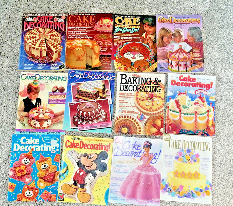 12 VINTAGE WILTON CAKE DECORATING YEARBOOKS 80.81,82,83,84,85,86,93,94,96,00,02