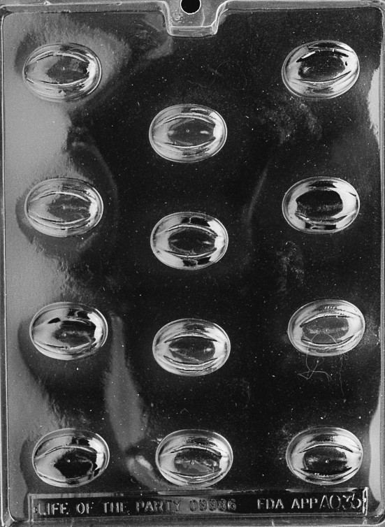 AO035 Oval Pieces Chocolate Candy Mold