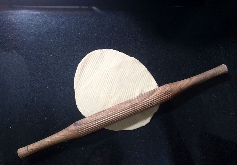 Wooden Craft Indian Chapati Rolling Pin Thin Belan, Velan