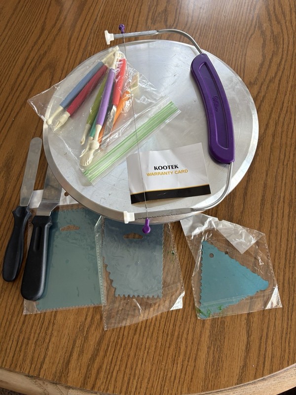 Kootek Wilton 13pc Cake Decorating Tool Set w/ Metal Turntable Leveler Scrapers