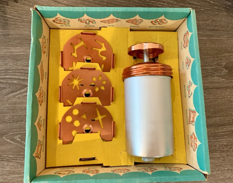 Vintage Crank Cookie Press Kit Mirro 3 Disks Original Box Aluminum Copper Baking