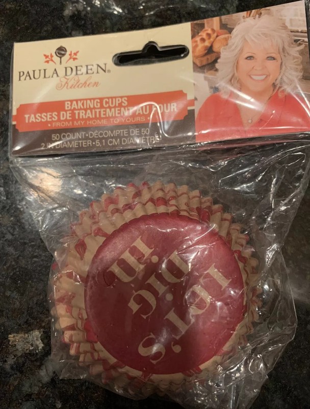 PAULA DEEN 6 PKGS , 3 PATTERNS BAKING CUPS 300 COUNT TOTAL NEW!!!!!!!!! gallery