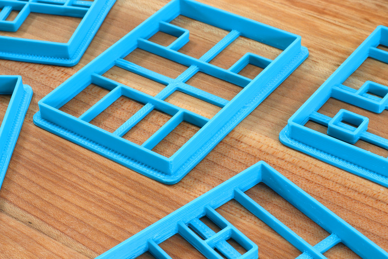 Minecraft Familiar Faces Set 2 Cookie Cutters- Bee, Chicken, Ocelot, Pig, Sheep gallery