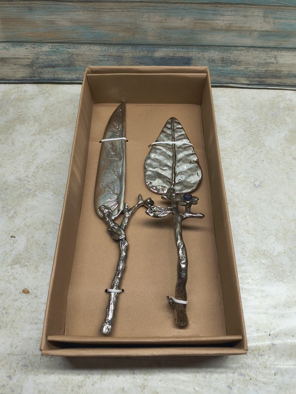 Bombay Co Silver Leaf Twig Wedding Cake Knife & Server holiday celebrations gallery