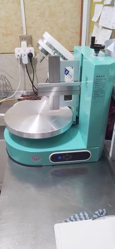 220V 4-12 Inch Birthday Cake Frosting Machine 3D Cake Frosting Machine gallery