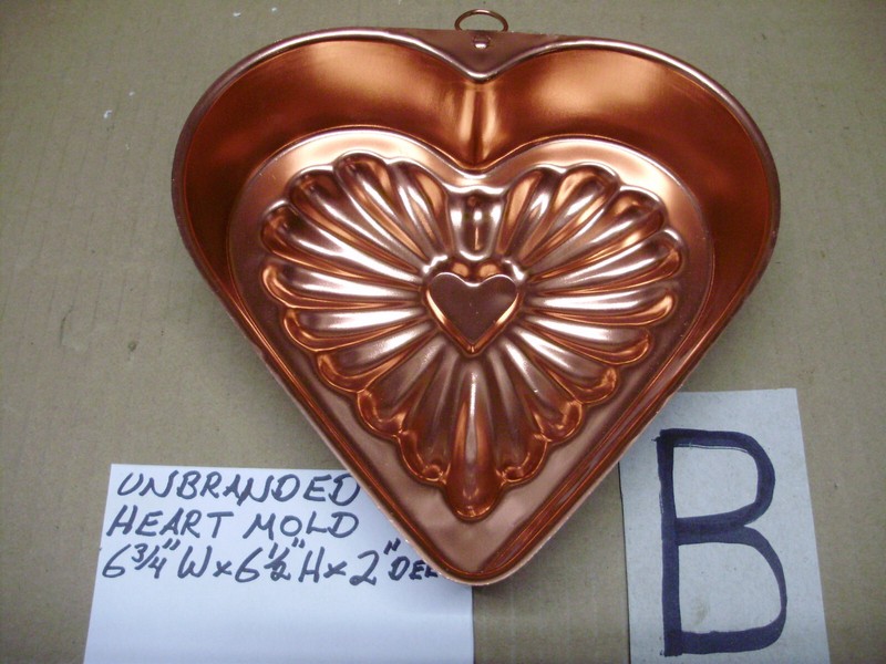 Mirro & Unbranded Baking / Jello Molds, Various Sizes Shapes, Copper Gold Color gallery