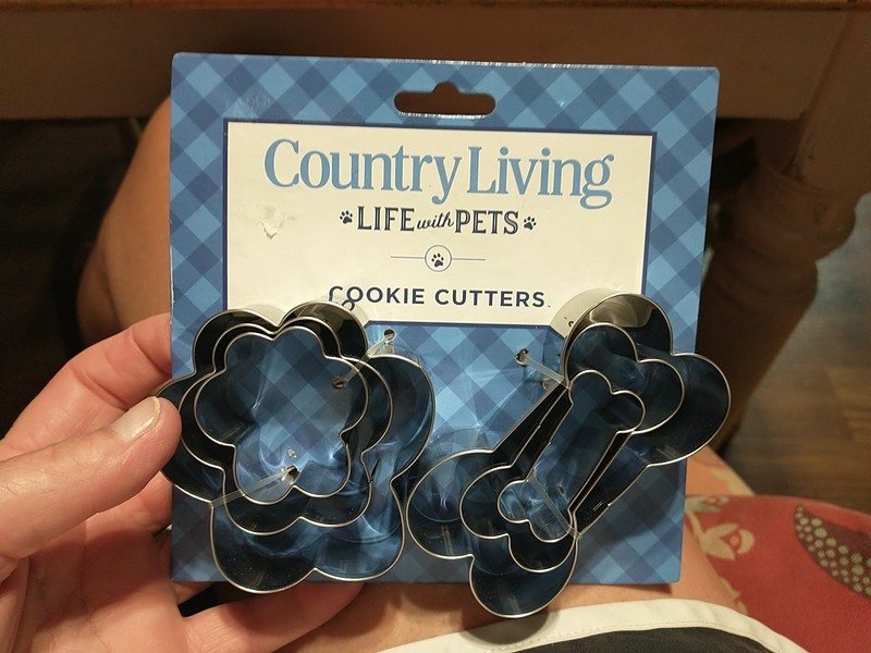 Lot of 6 Country Living Cookie Cutters