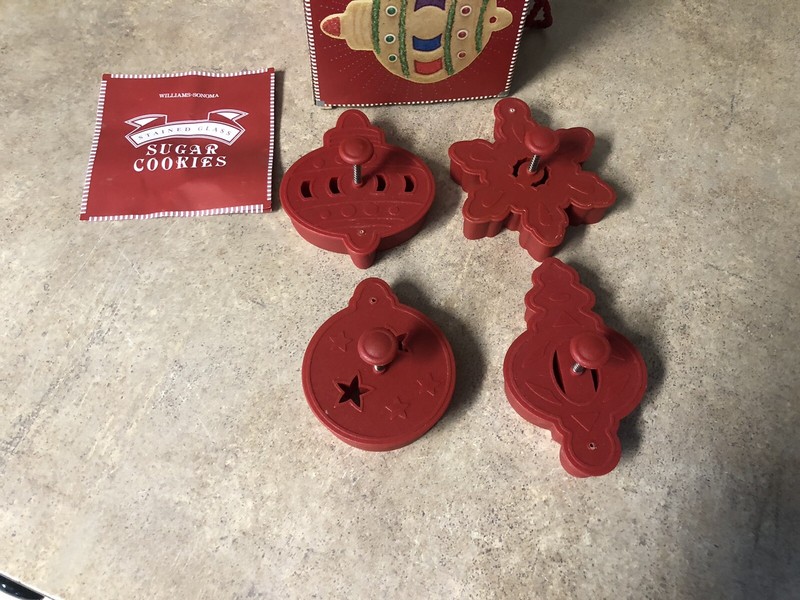 4 William Sonoma Stained Glass Cookie Cutters Press & Stamp Christmas