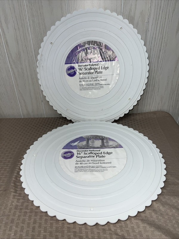 Lot Of 4 Vintage Wilton Preferred Scalloped-Edge Separator Plate 13” 16" gallery