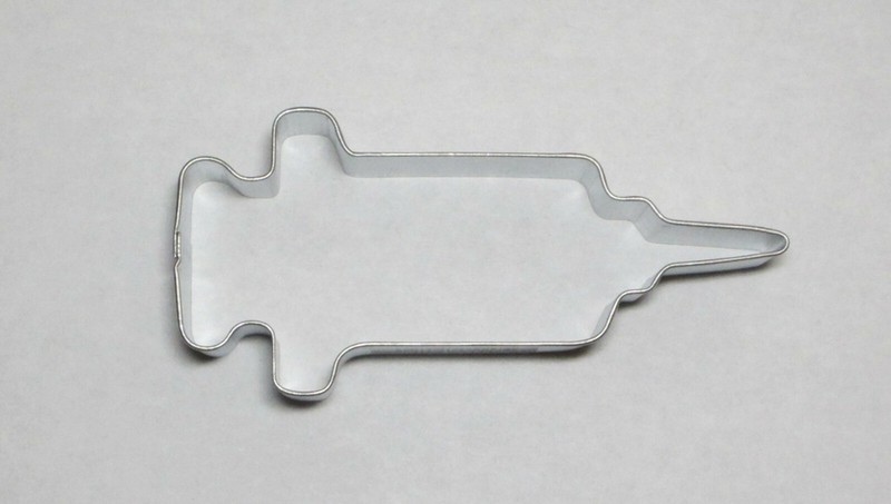 4⅜” Syringe Needle Cookie Cutter Doctor Nurse Medical Hospital Shot Vaccine