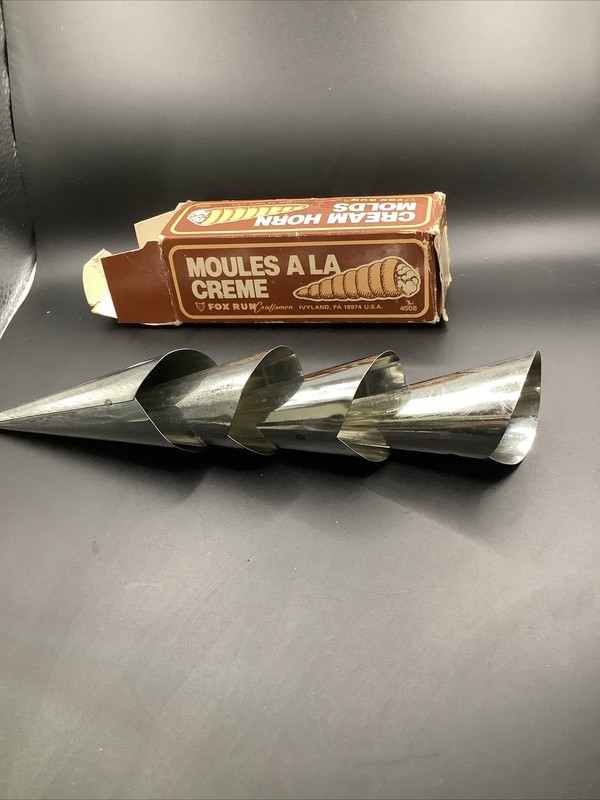 Vintage Fox Run Cream Horn Molds Set Of 4 In Original Box gallery