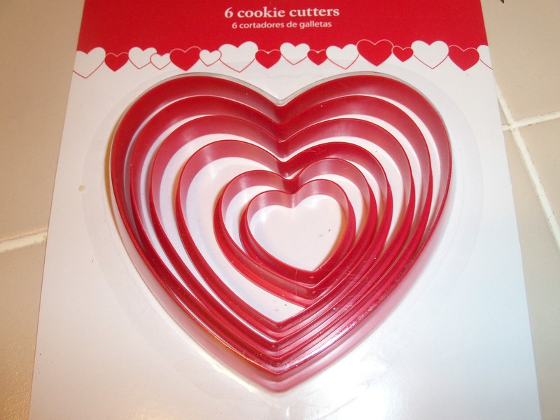 New Anniversary Day 6 graduated SIZES Heart Cookie Cutters share the Love