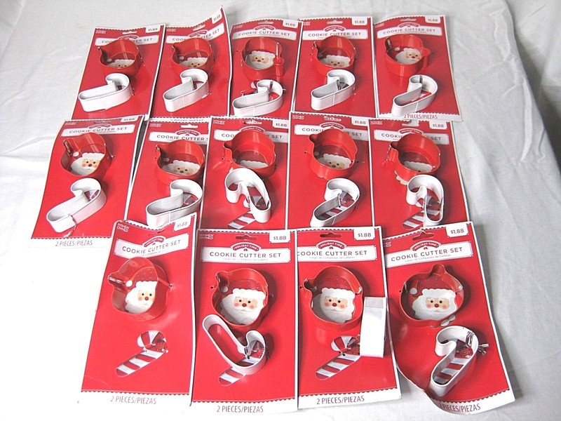Christmas Cookie Cutter Set Lot of 14 New Santa Claus Candy Cane Holiday Baking