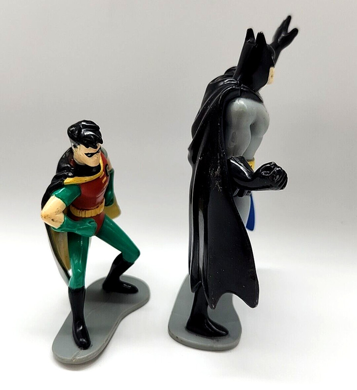 Batman & Robin Cake Toppers - Bakery Crafts - 1997 DC Comics gallery