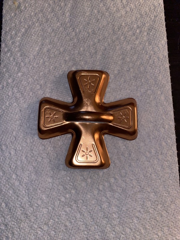 Metal 3 1/4″ Copper Cross Cookie Cutter Art Mold