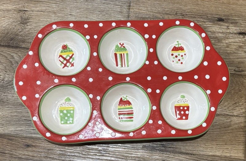 Cupcakes 6 Cup Cupcake Muffin Baking Pan Christmas Ceramic Boston Warehouse
