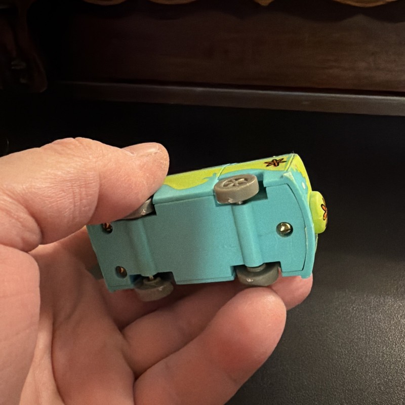 LR1- SCOOBY DOO MYSTERY MACHINE Cake Decoration Bakery Crafts Vintage 2000 gallery