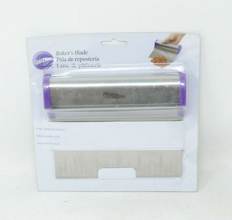 Wilton Baker Blade