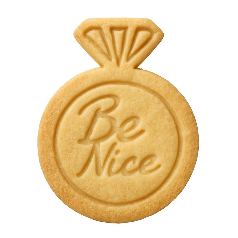 Be Nice Diamond Ring Cookie Cutter 4×3″ Creative Kitchen Baking Fun