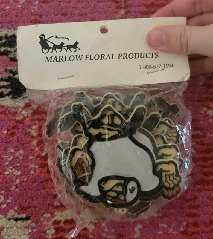 VTG NIP NOS Marlo football player decoration floral pics picks decor Homecoming