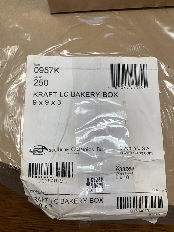 KRAFT 0957K (250PCS), 9x9x3-Inch Cardboard Cake Cookie Pastry Boxes gallery