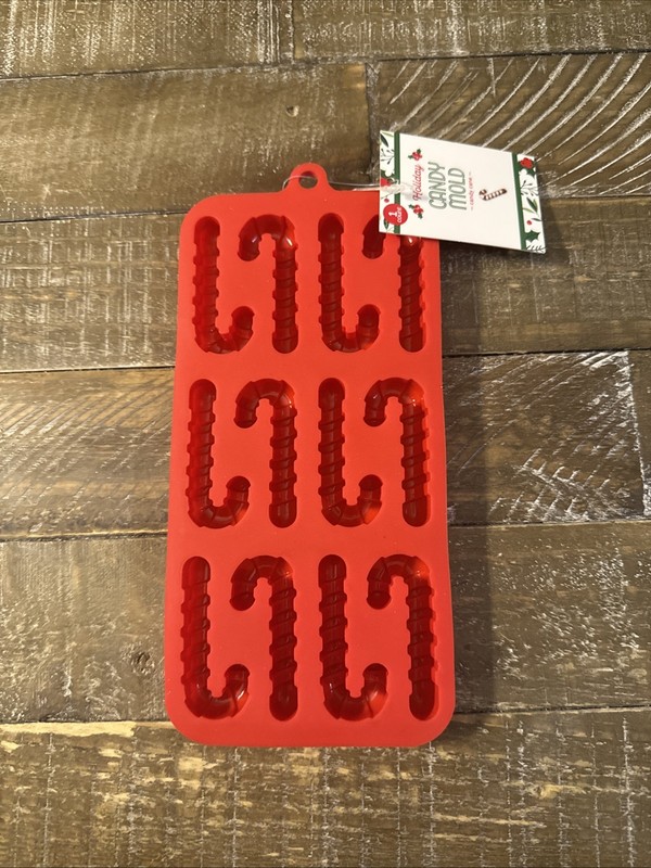 Christmas Candy Mold With 13 Candy Canes
