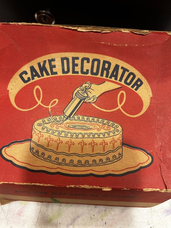 Vintage Aluminum Cake Decorator 7 Piece Set With Lorraine 1950’s