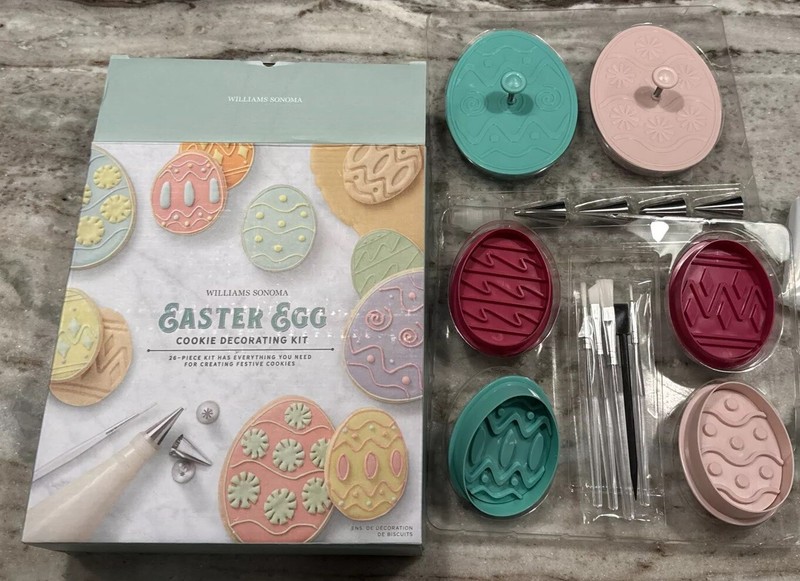 26 Piece Set Williams Sonoma Easter Egg Cookie Cutter Decorating Kit NEW gallery