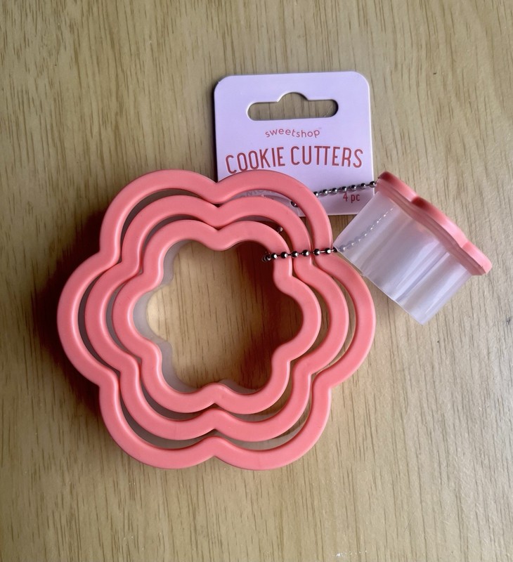 Flower Pattern Cookie Cutter 4pc, Cookies, Fondant & Clay - 4x4 gallery