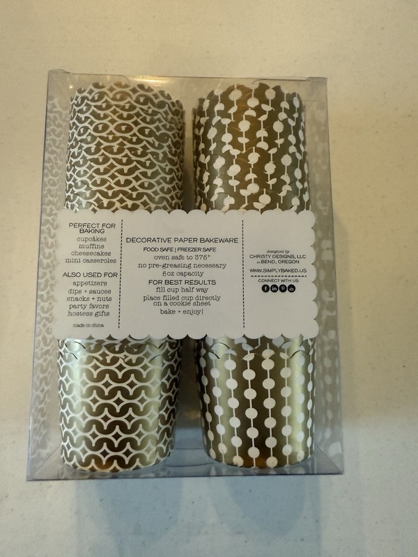 Simply 50pcs Cupcake Wrappers for Wedding, Paper Baking Cups Gold gallery