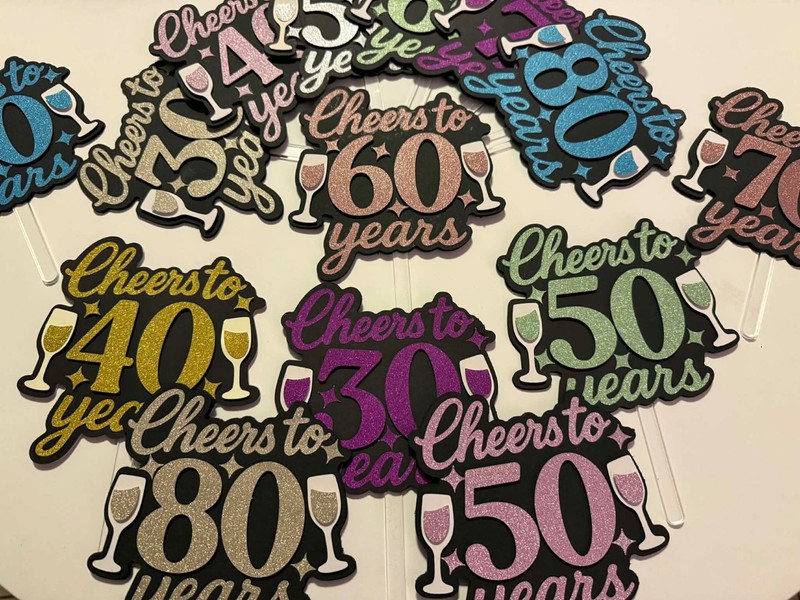 *PERSONALISED AGE 3D BIRTHDAY CAKE TOPPERS you choose age & colour from pictures gallery