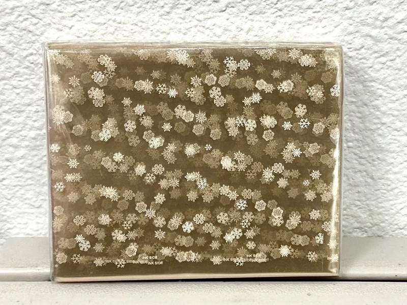 CANDY CARAMEL WRAPPERS, SNOWFLAKES Print on Clear Cellophane, 4" x 5" - 1000pkg gallery