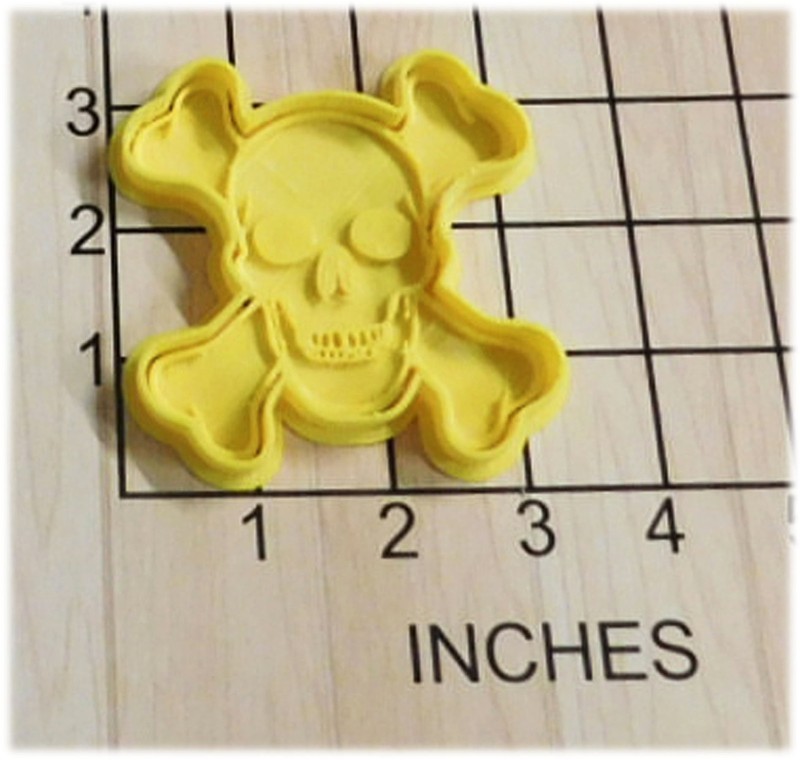 Pirate Skull and Crossbones Fondant Cookie Cutter and Stamp #1016