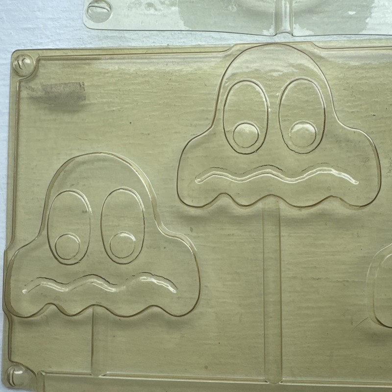VTG Pac-Man Plastic Lollipop Molds Ms Pac-Man Ghosts Character Chocolate Candy gallery