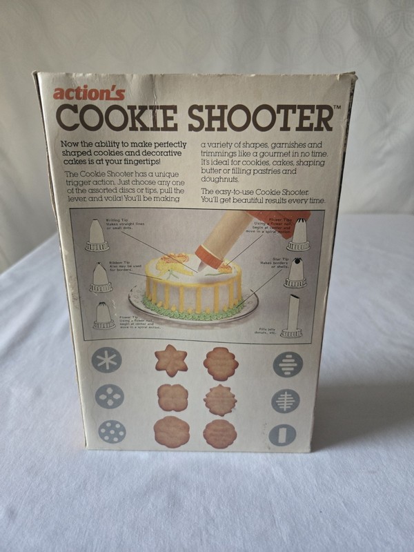 Vtg 1984 Actions Cookie Shooter As Seen on TV Cake Decorator Complete Unused gallery