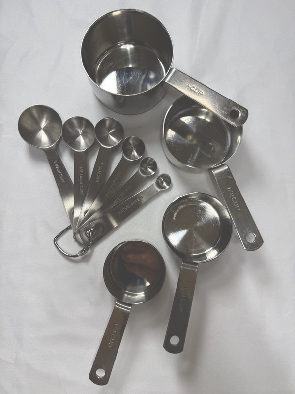Stainless Steel Measuring Cup and Spoon Set for Accurate Baking, sturdy ￼