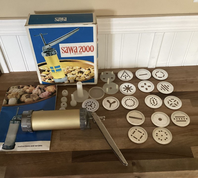 Vintage Sawa Deluxe Metal Cookie Press Decorator Gun Made In Sweden