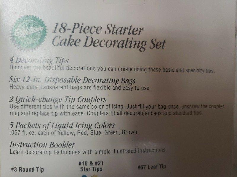 Wilton Industries Inc. 18 Piece Starter Cake Decorating Set New gallery