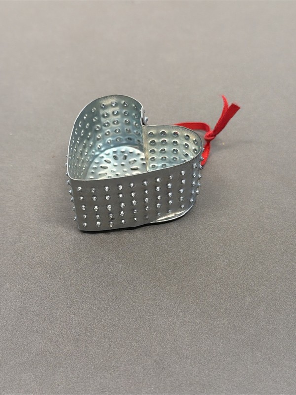 Perforated Heart Tart Ring Baking W/ Bottom B18