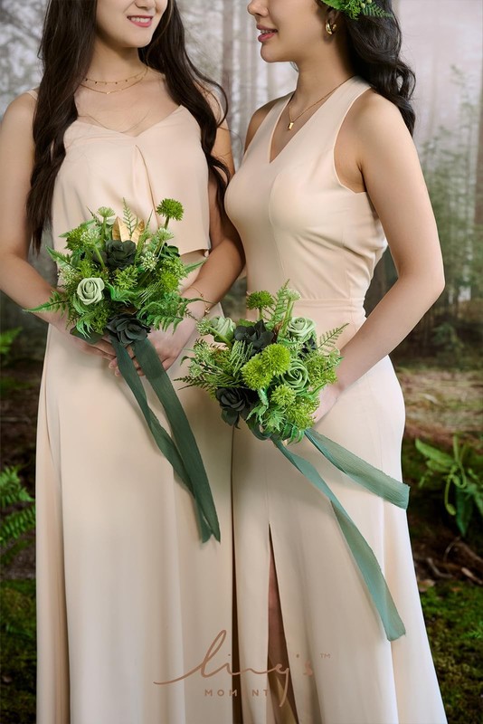 Ling's moment Artificial Flowers Box: Faux Roses, Greenery Stems, Foam - DIY Dec gallery