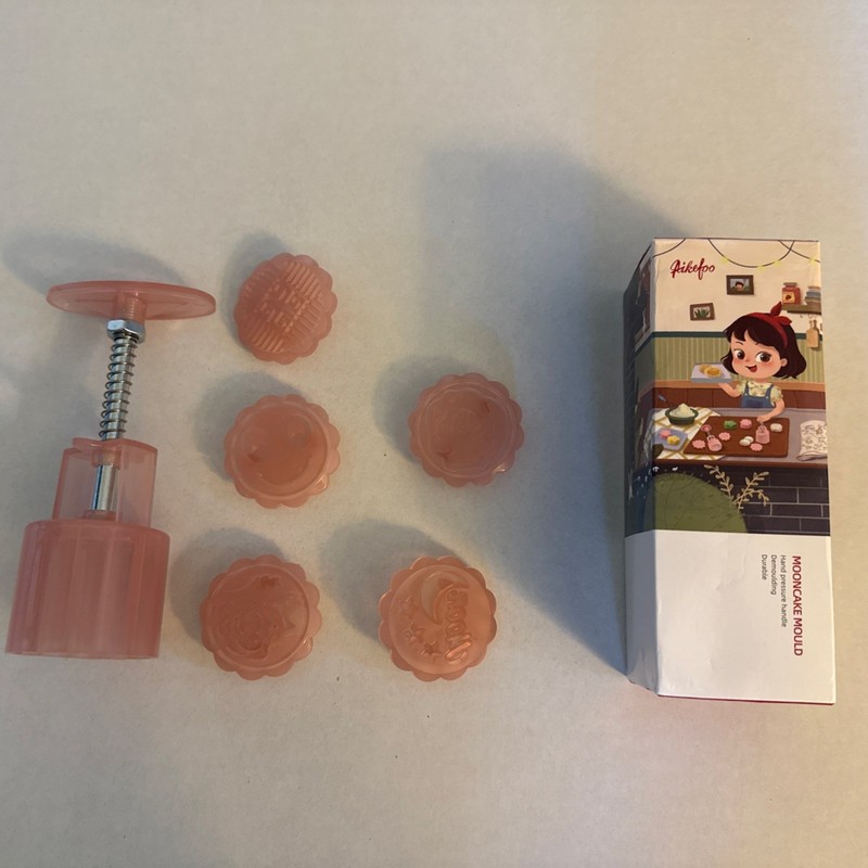 Mooncake Mould 4 Patterns And Press Pink, 50g Mold, 5cm Diameter 14cm Height