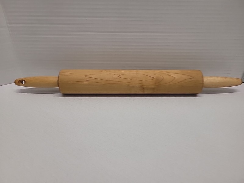 Vintage Hardwood Rolling Pin 17” Hole In Handle For Hanging Kitchen Light Brown