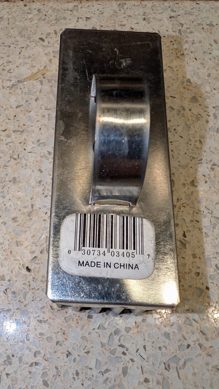 NEW-Unbranded Fluted 3″ x 1 1/4″ Rectangular Shortbread Cookie Cutter w/ Handle