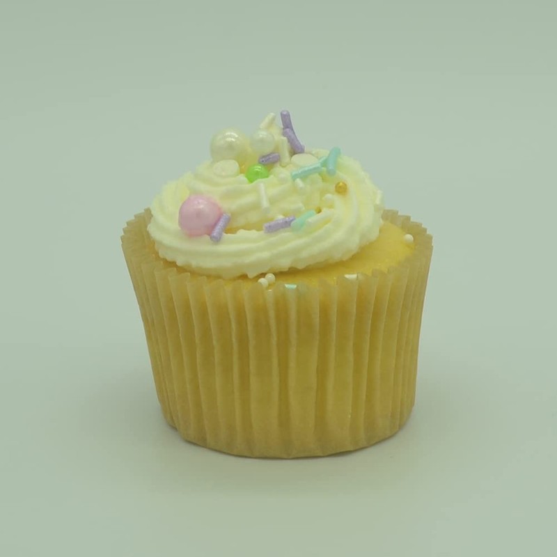 Natural Cupcake Liners 300-Count Standard Greaseproof Paper Baking Cups gallery
