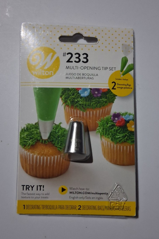 WILTON #233 multi-opening tip set