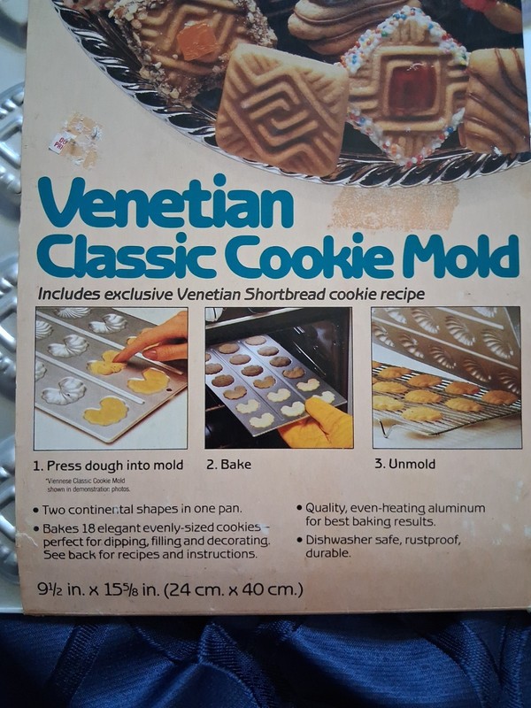 1984 Wilton Venetian Classic Cookie Mold Recipes Inc. 9.5" X 15 5/8" Vtg. NEW gallery