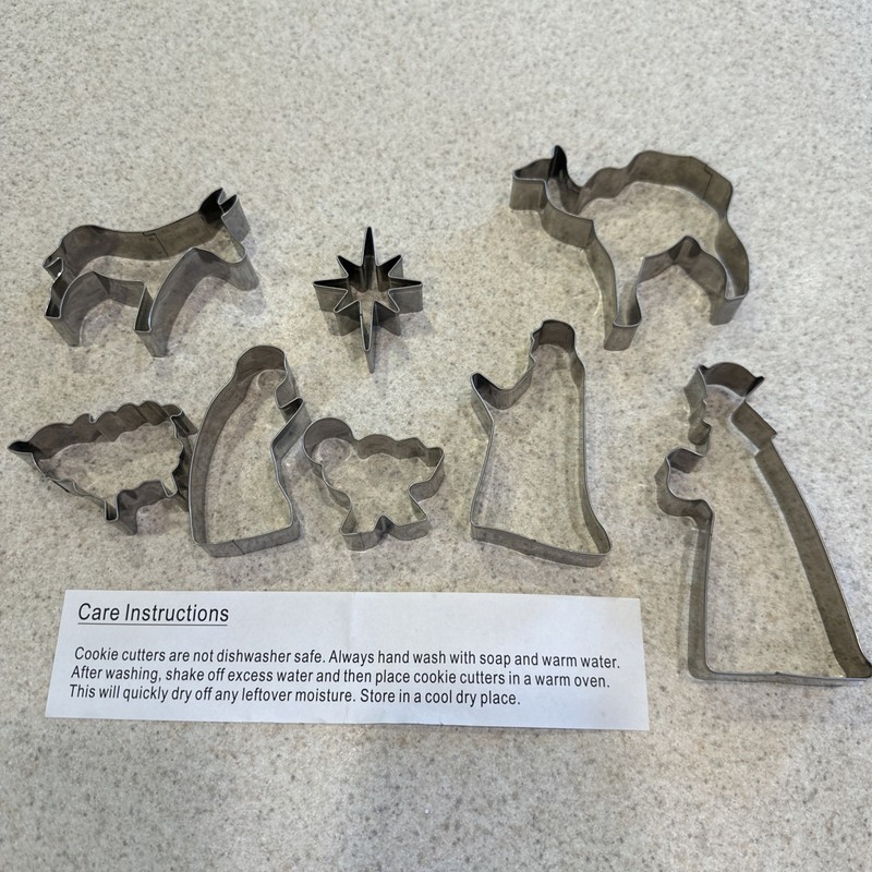 8 Piece Christmas Nativity Manger Scene Cookie Cutter Set Metal