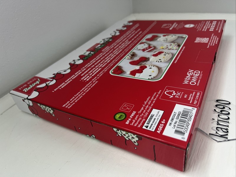 New Hello Kitty Ultimate Baking Party Set Holiday Kids gallery